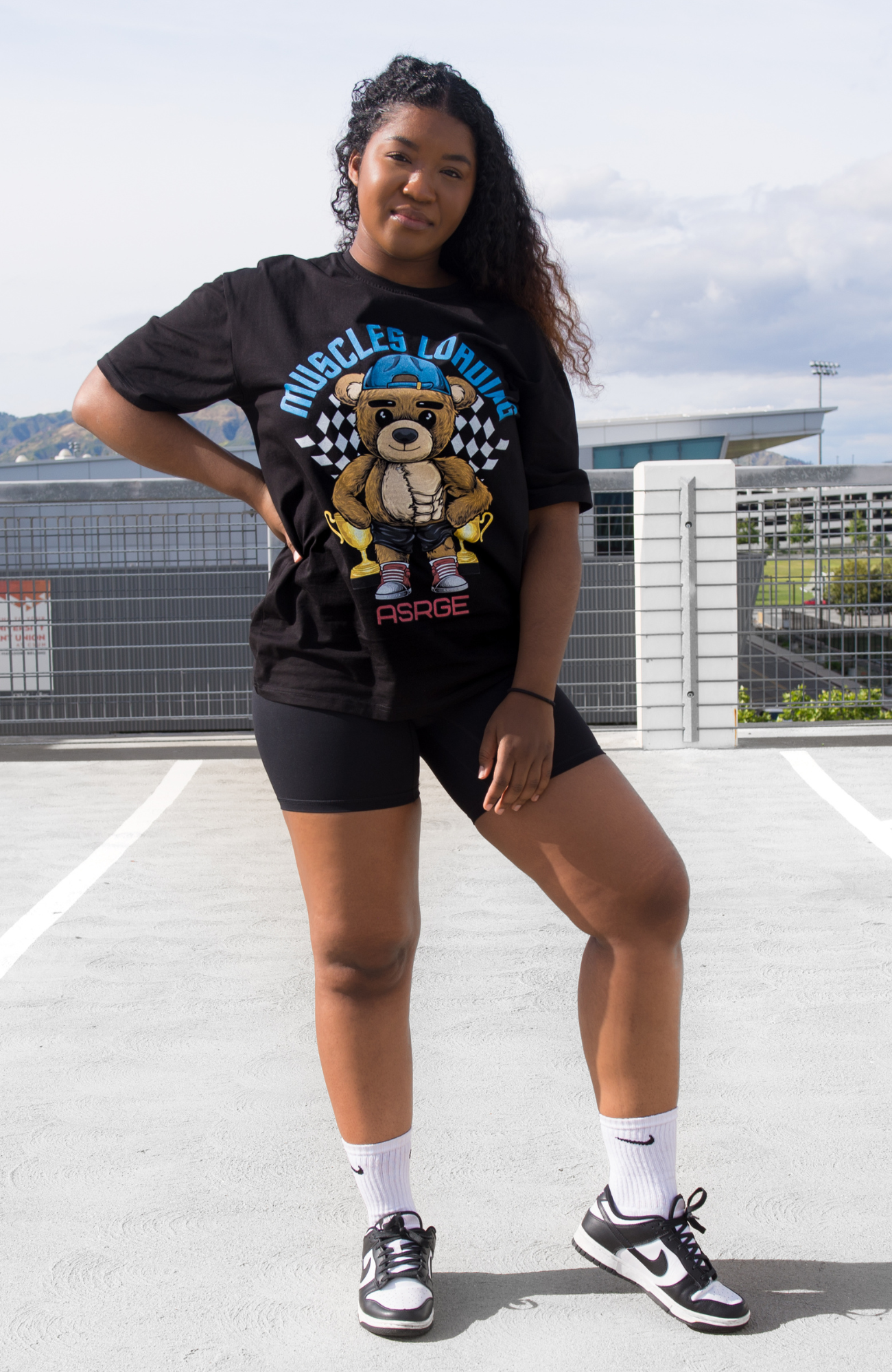 Muscles Loading // Black (Unisex)